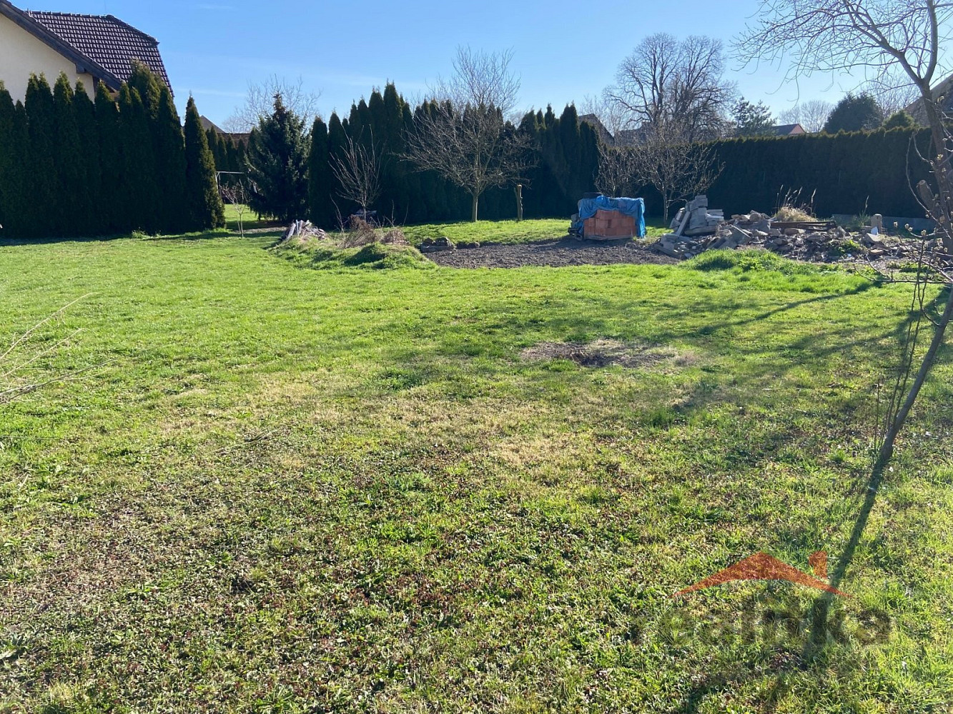 Prodej stavebního pozemku 757 m² — photo 2