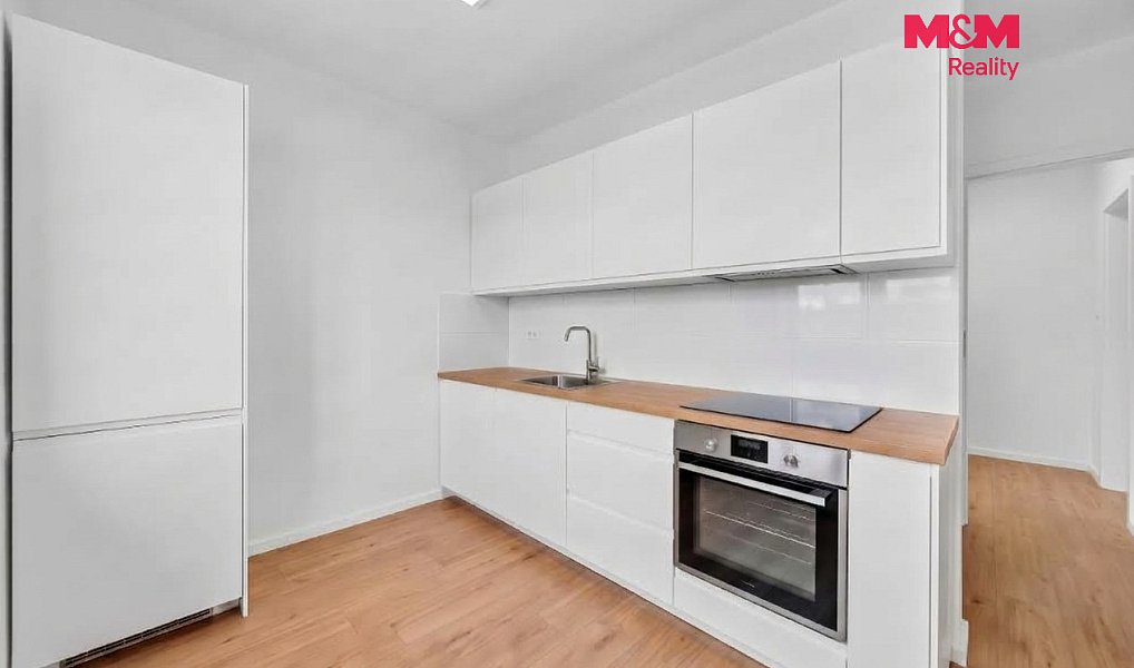 Prodej bytu 3+1 64 m², Třeboň – náhled fotky 15