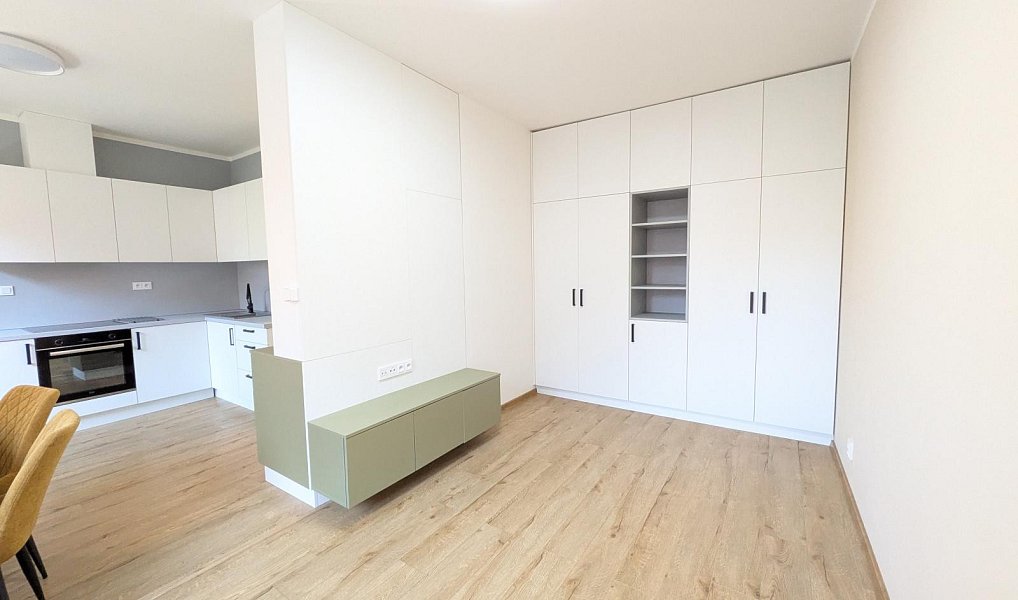 Pronájem bytu 2+kk 47 m², Aš – náhled fotky 3