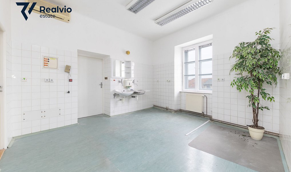 Pronájem obchodních prostor 70 m², Slavkov u Brna – náhled fotky 5