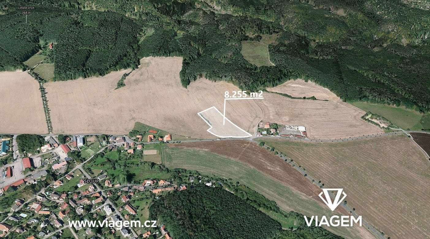 Prodej stavebního pozemku 2 063 m² – fotografie 3
