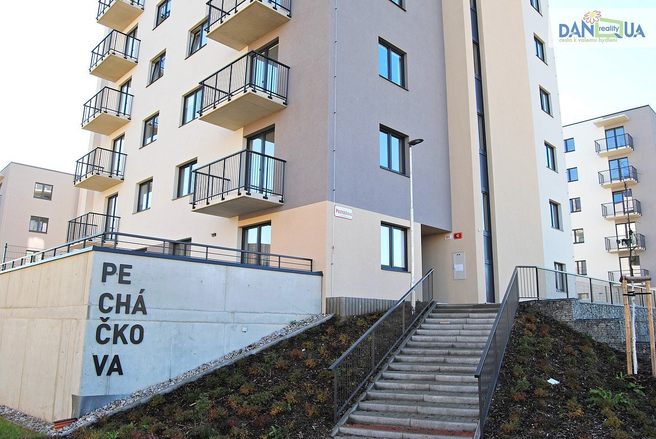 Pronájem bytu 2+kk 52 m²
