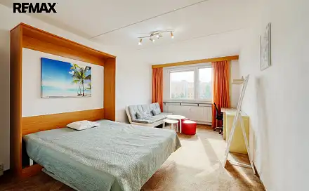 Pronájem bytu 1+1 39 m²