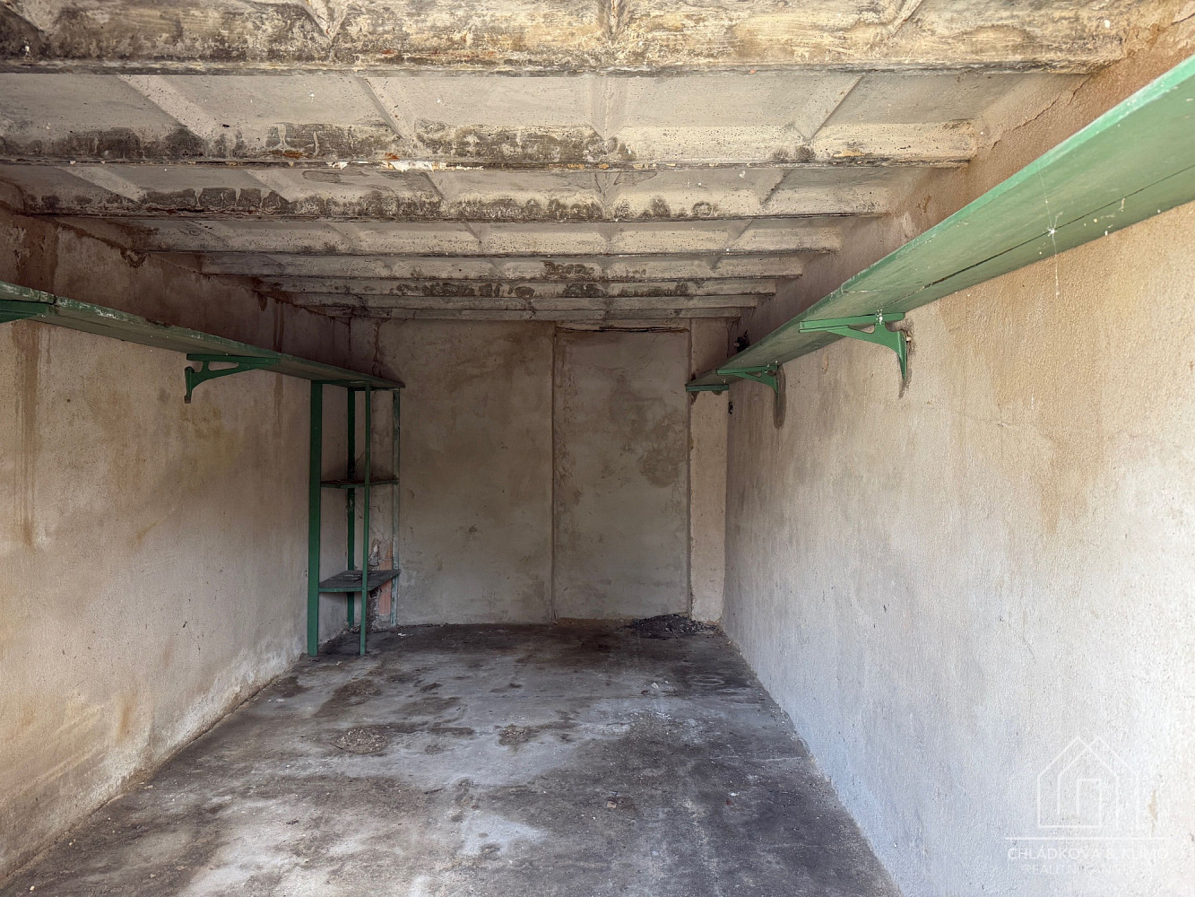 Prodej zděné garáže, 18 m2, Praha 10, ul. Křeslická – fotografie 4