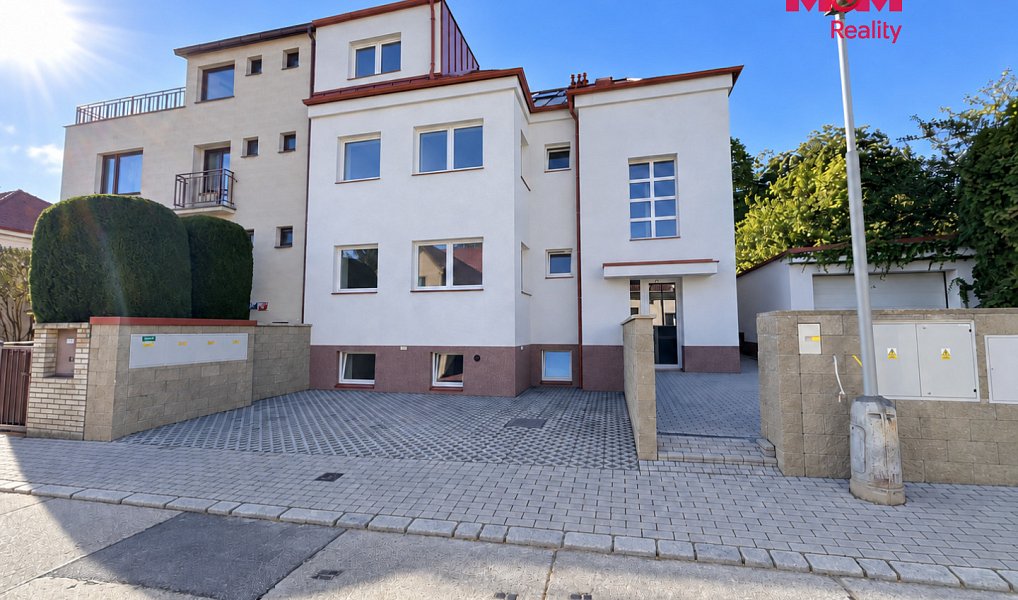 Prodej bytu 1+kk 36 m², Praha – náhled fotky 7