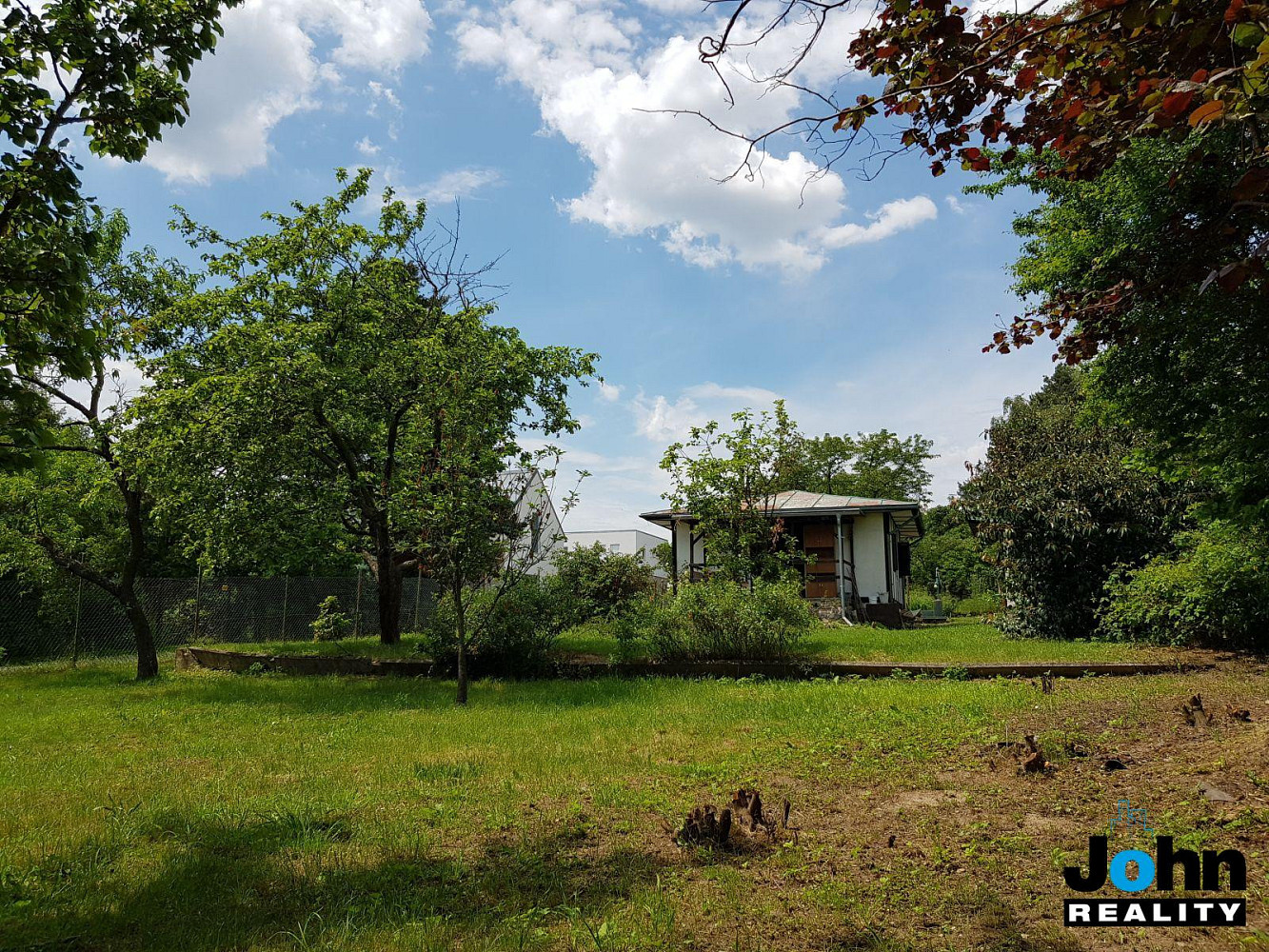 Prodej stavebního pozemku 884 m² – fotografie 5