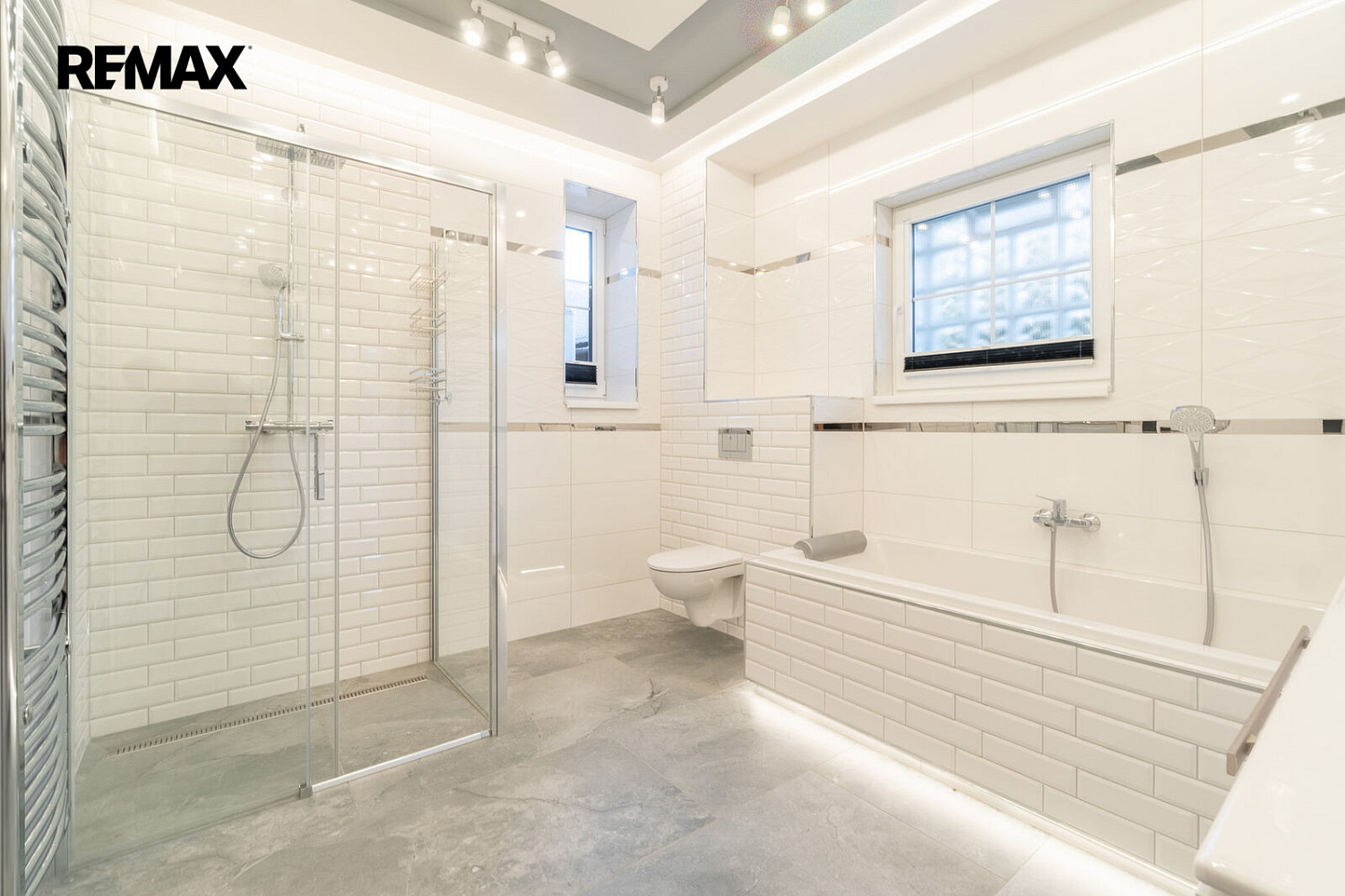 Pronájem bytu 3+1 129 m² – fotografie 3