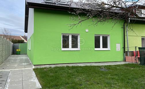Prodej domu 155 m² s pozemkem 393 m², Vyškovská, Nezamyslice, okres Prostějov