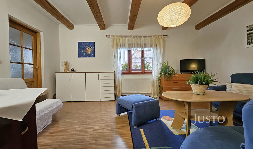 Prodej domu 143 m² s pozemkem 426 m², Oslov – náhled fotky 13