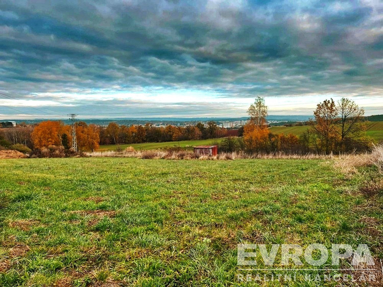 Prodej stavebního pozemku 1 300 m² – fotografie 5