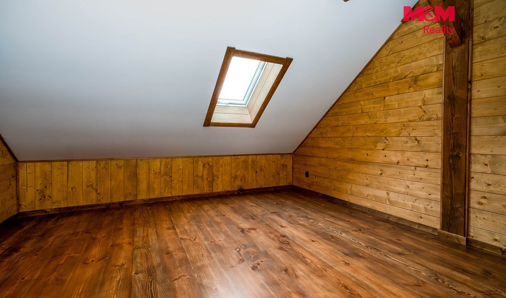 Prodej domu 221 m² s pozemkem 1 365 m², Trhový Štěpánov – náhled fotky 19
