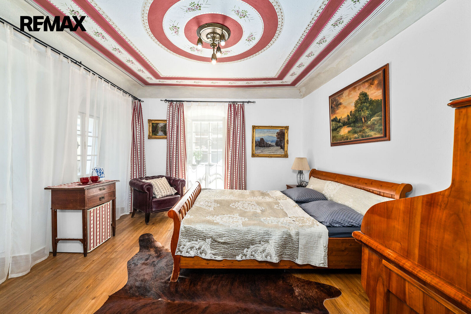 Prodej domu 169 m² s pozemkem 67 m² – fotografie 2