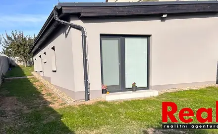 Pronájem bytu 3+kk 85 m², Nebovidy, okres Brno-venkov
