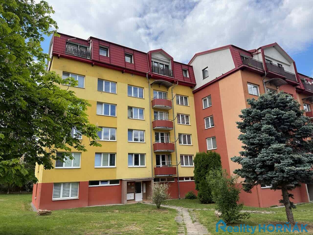 Prodej bytu 3+1 64 m², Týn nad Vltavou