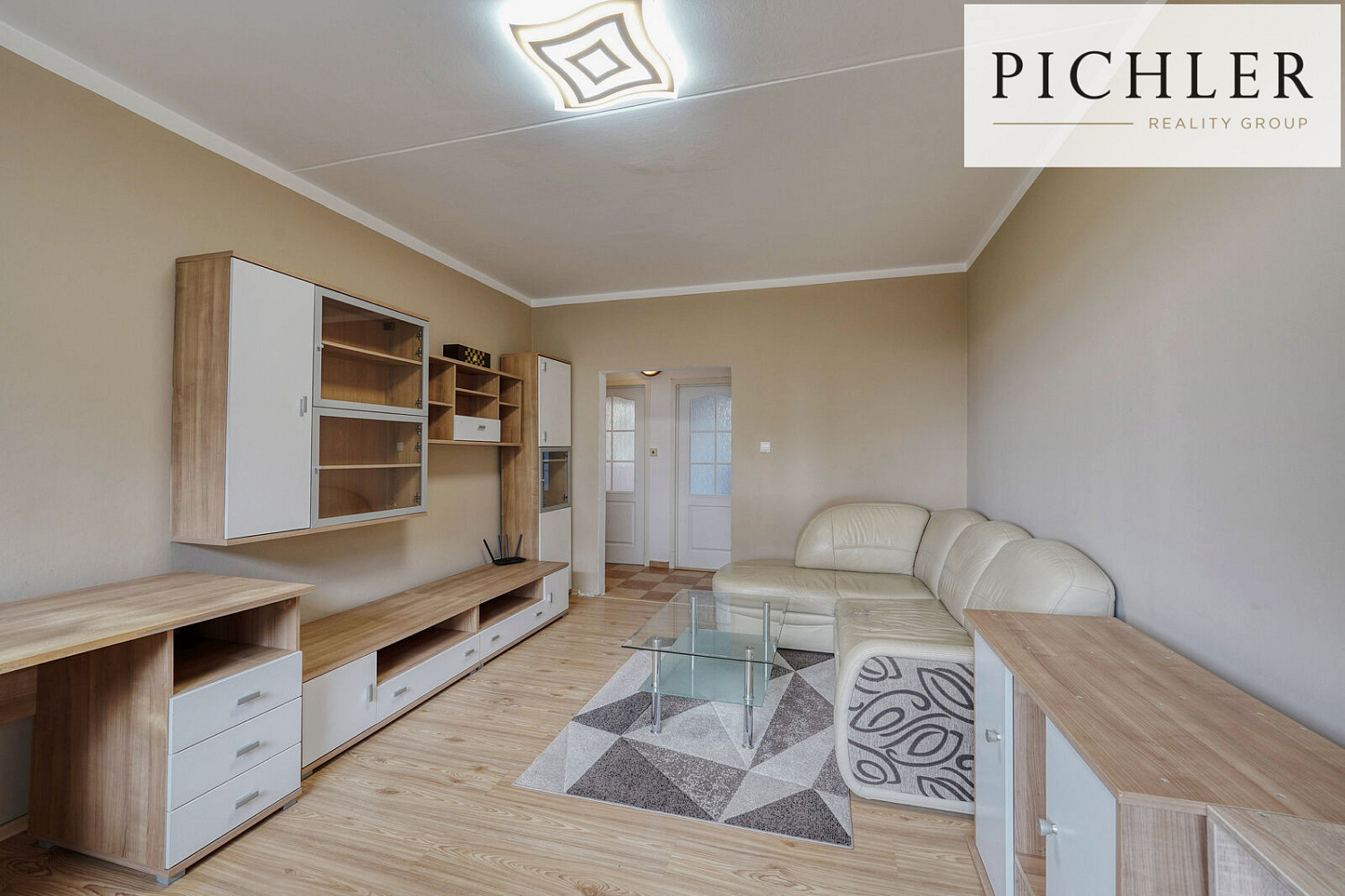 Pronájem bytu 3+1 63 m² – fotografie 2