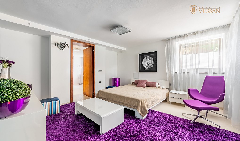 Prodej vily 474 m², Praha – náhled fotky 24