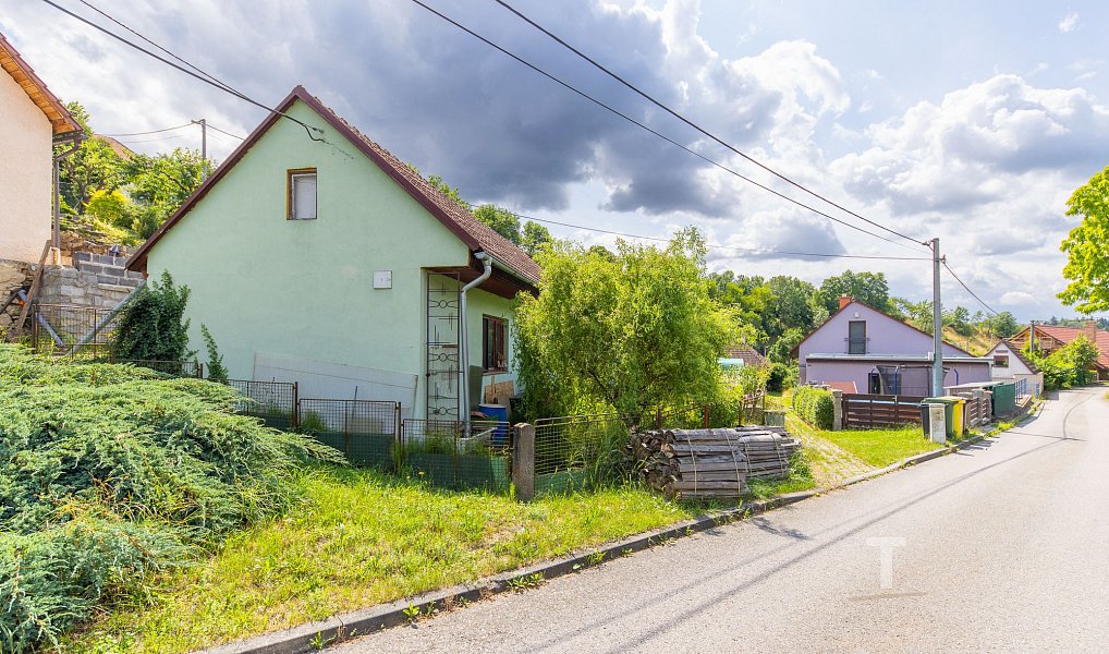 Prodej domu 115 m² s pozemkem 306 m², Lazinov – náhled fotky 11