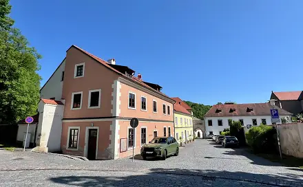 Prodej domu (jiného typu) 500 m² s pozemkem 632 m², Zlatá Koruna, okres Český Krumlov