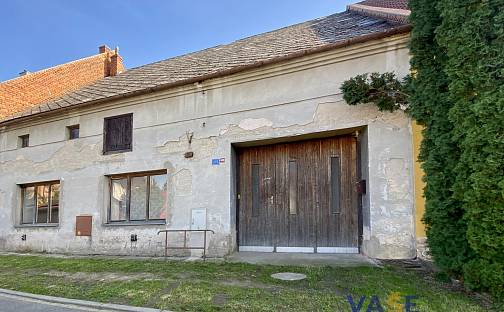 Prodej domu 318 m² s pozemkem 1 671 m², Troubky, okres Přerov