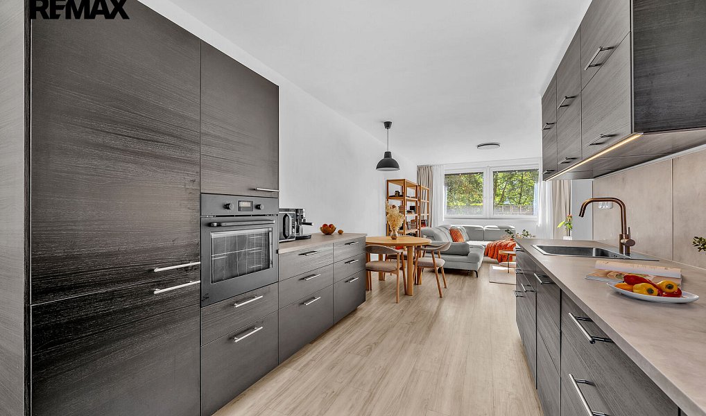 Prodej bytu 4+kk 97 m², Praha – náhled fotky 17