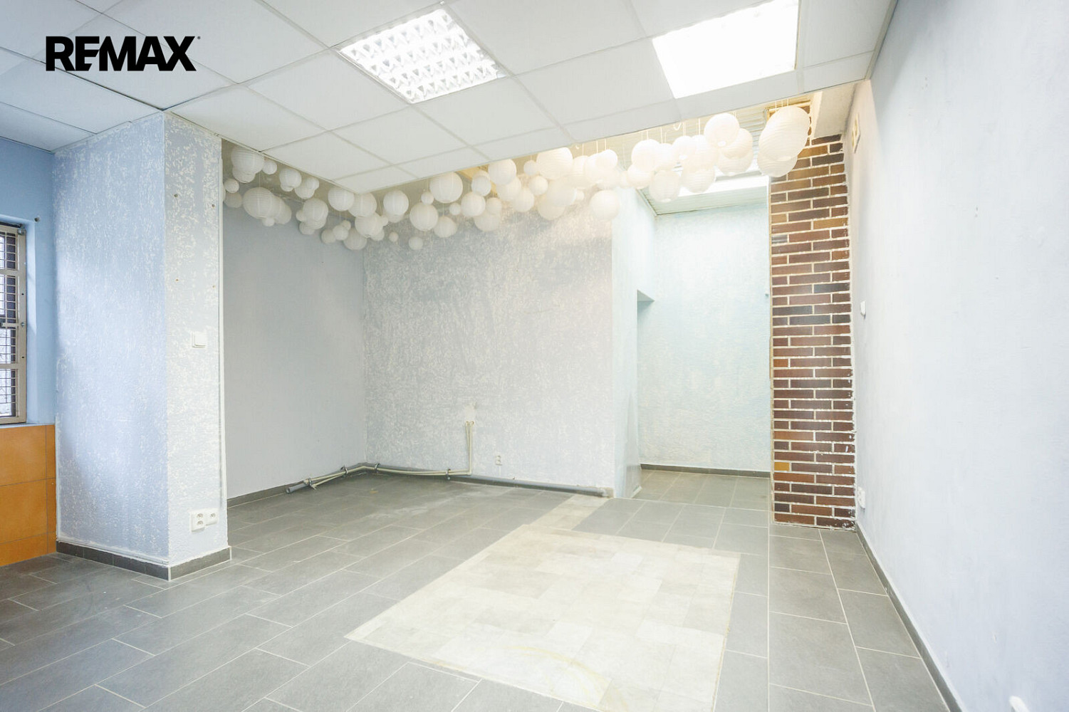 Pronájem obchodních prostor 20 m²