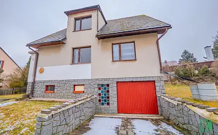 Prodej domu 220 m² s pozemkem 829 m², Obecnice, okres Příbram