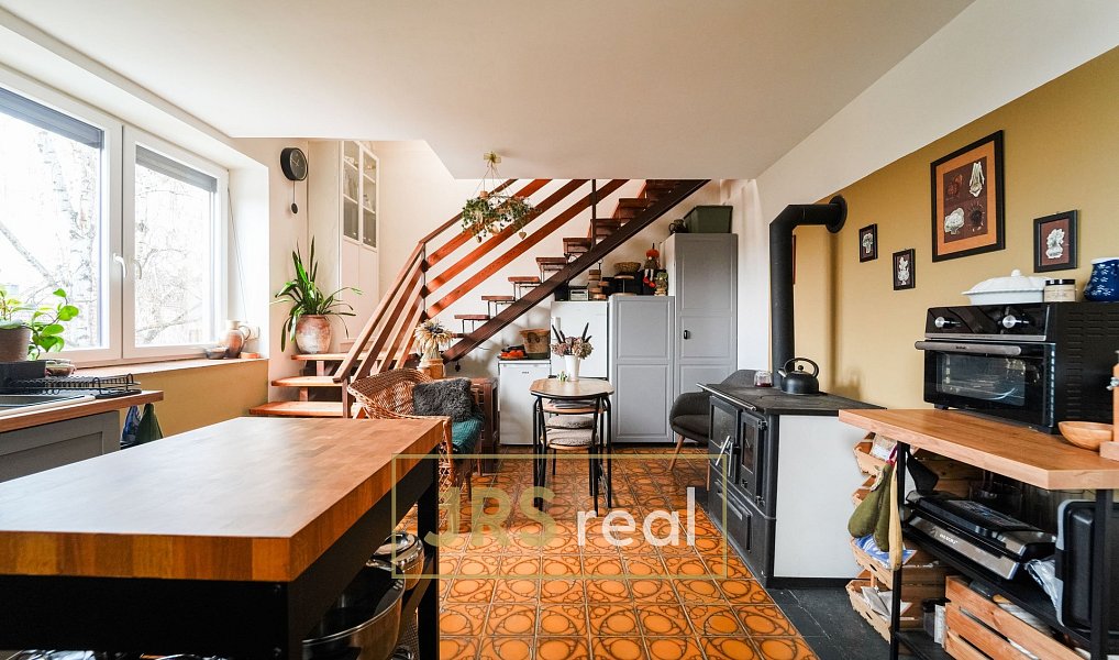 Prodej domu 295 m² s pozemkem 1 358 m², Hustopeče – náhled fotky 3