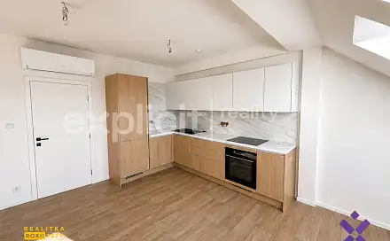 Pronájem bytu 3+kk 94 m²