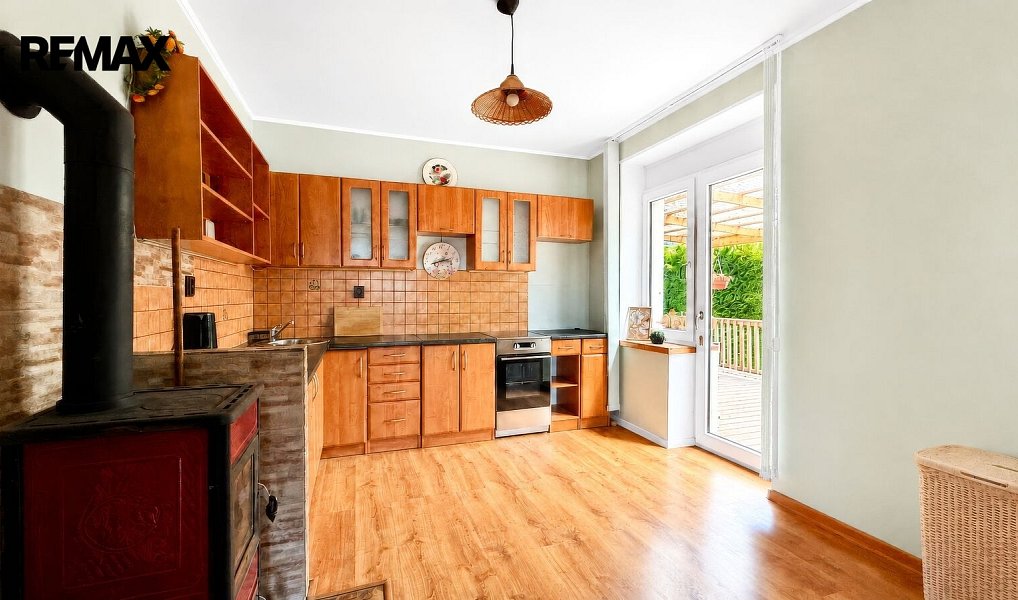 Prodej domu 129 m² s pozemkem 882 m², Pohled – náhled fotky 4
