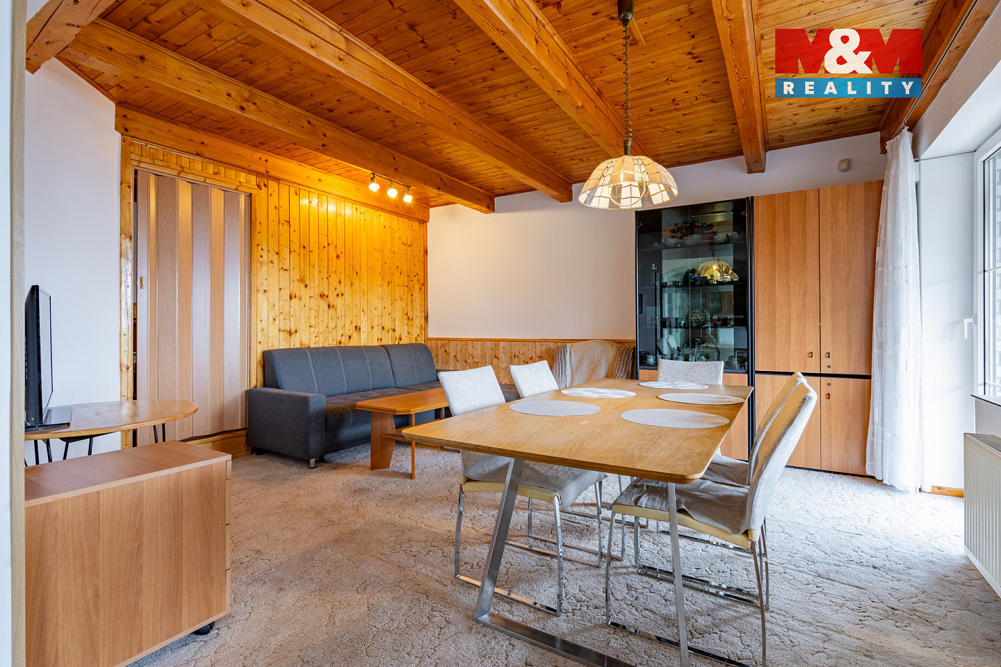 Prodej domu 176 m² s pozemkem 1 369 m² — photo 2