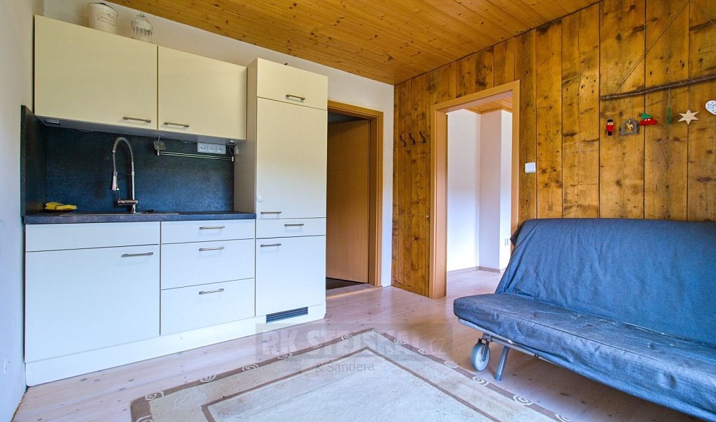 Prodej nájemního domu, činžáku 410 m², Moldava – náhled fotky 9