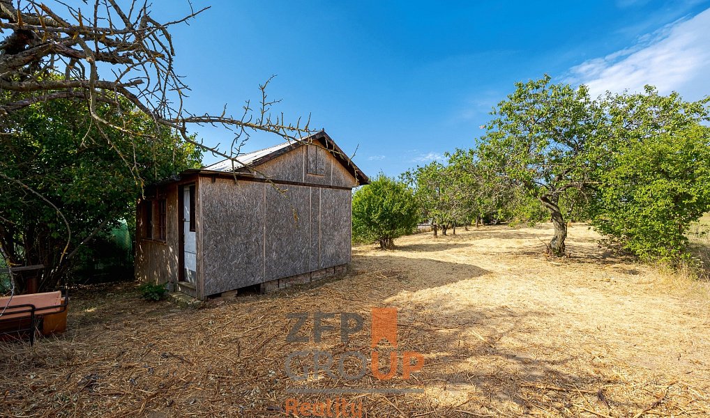 Prodej zahrady 1 372 m², Znojmo – náhled fotky 10
