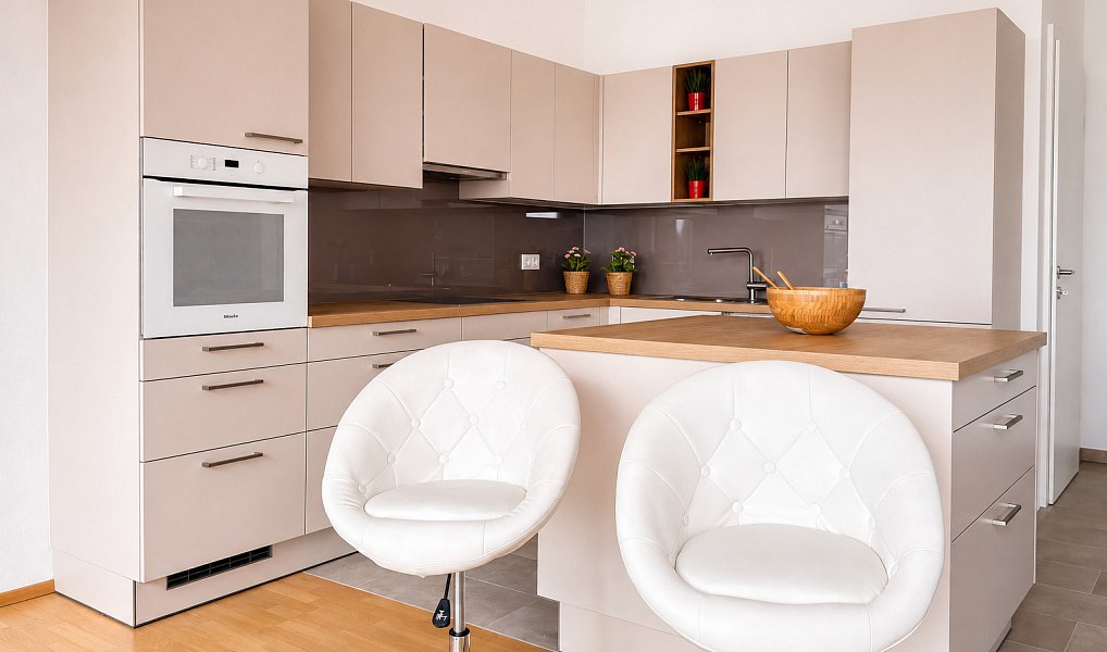 Prodej domu 408 m² s pozemkem 923 m², Pohořelice – náhled fotky 9