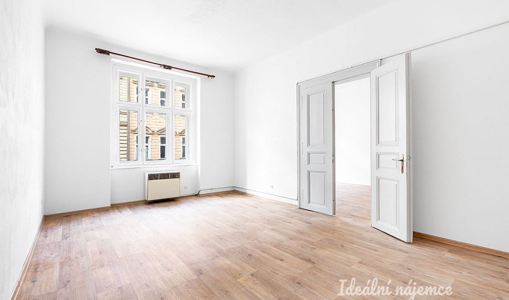 Pronájem bytu 3+1 98 m², Praha – fotka 1 z 17