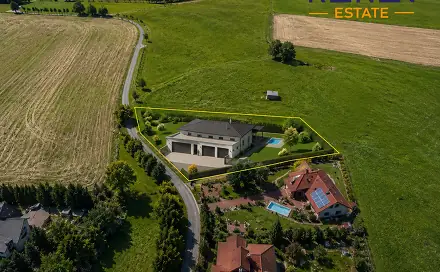 Prodej stavebního pozemku 2 011 m², Dvorce, okres Jihlava