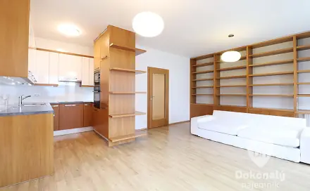 Pronájem bytu 3+kk 81 m²