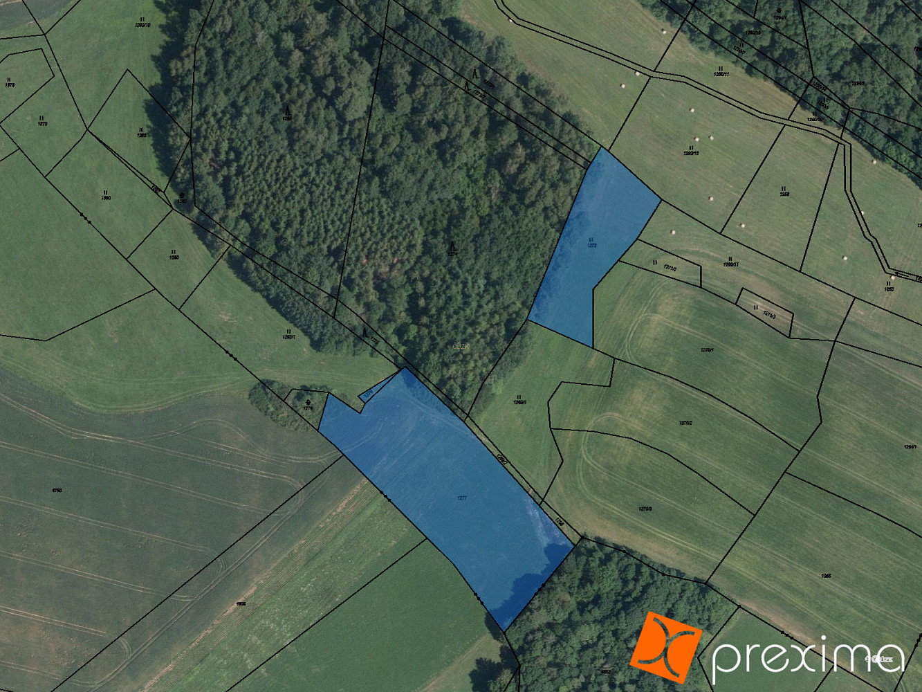 Prodej pole 1 042 m²
