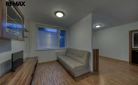 Pronájem bytu 1+kk 33 m², V Aleji, Poděbrady - Poděbrady III, okres Nymburk