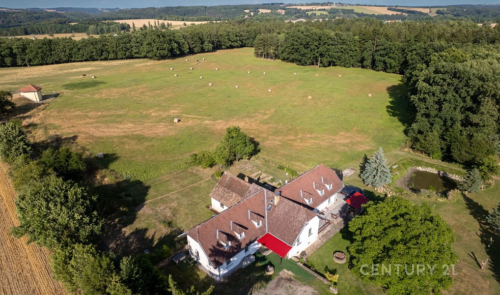Prodej zemědělského objektu 600 m², Kamenný Újezd – náhled fotky 6