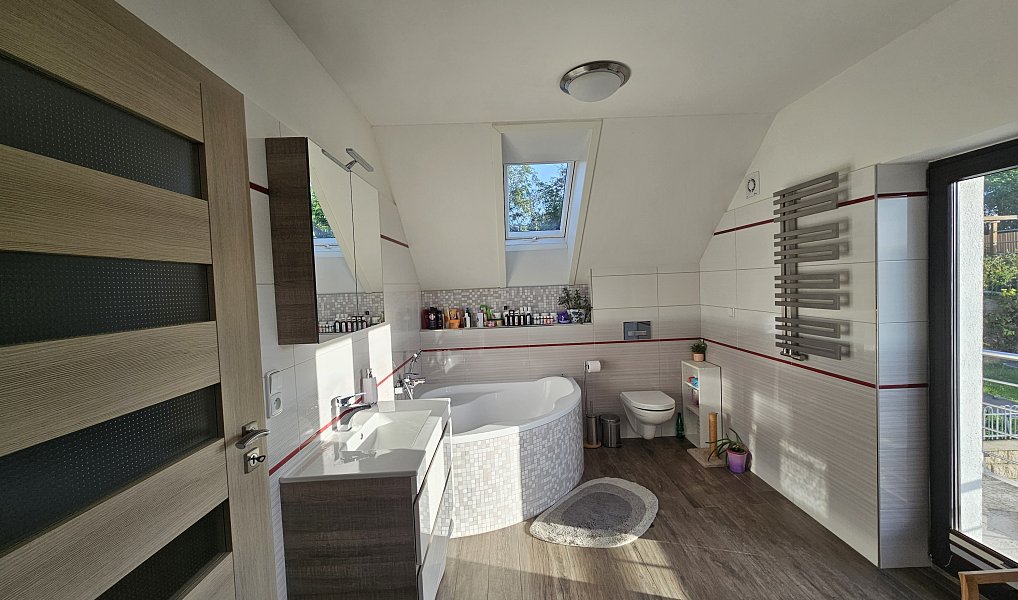 Prodej domu 149 m² s pozemkem 1 110 m², Podlešín – náhled fotky 16