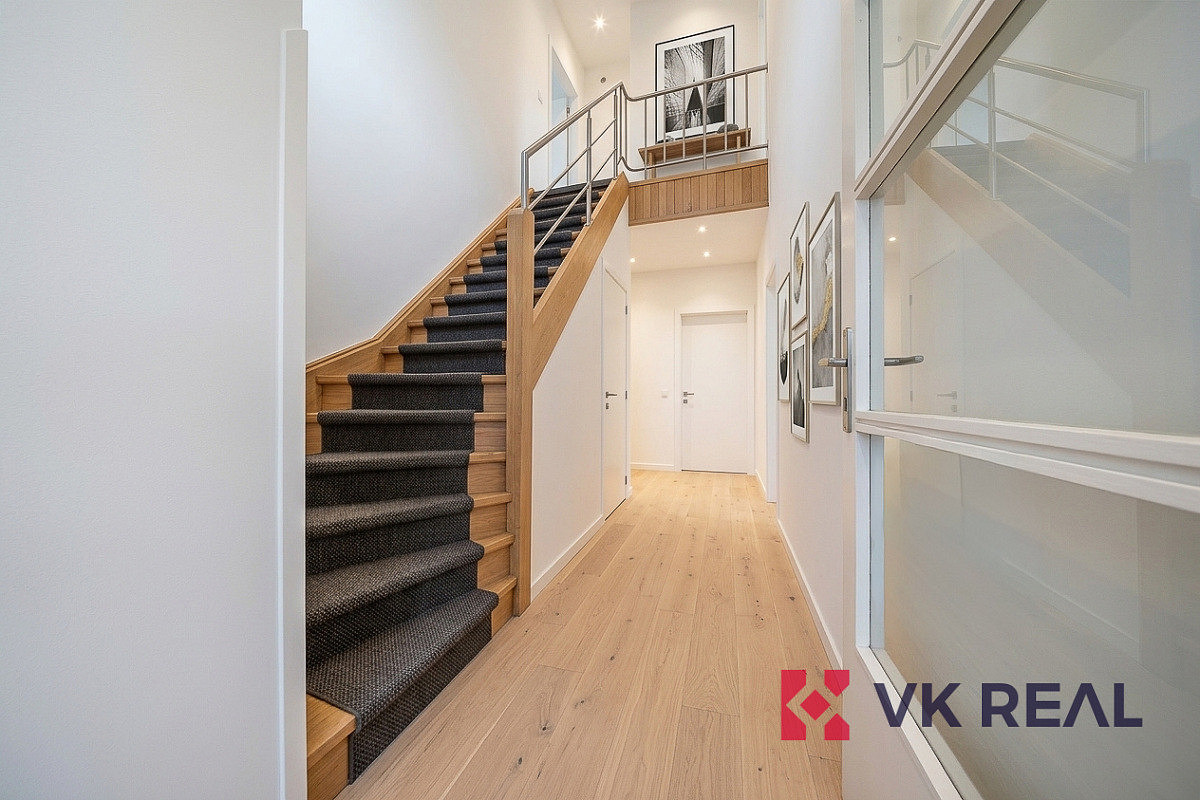 Prodej domu 172 m² s pozemkem 705 m² – fotografie 4