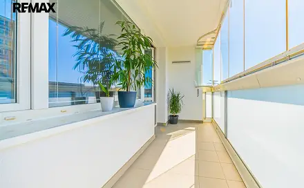 Prodej bytu 1+kk 25 m², Dobevská, Praha 4 - Kamýk