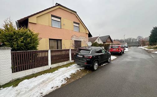 Prodej domu 210 m² s pozemkem 763 m², Semín, okres Pardubice