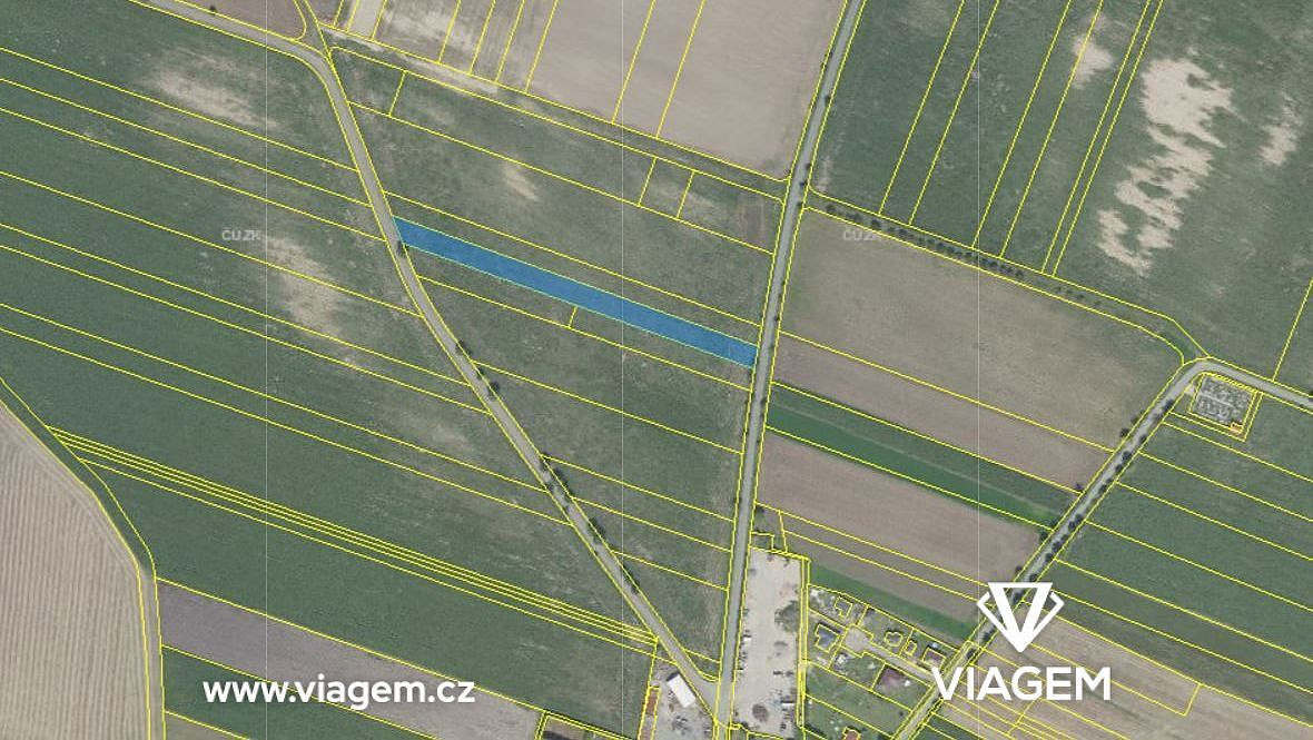 Prodej pole 1 846 m²