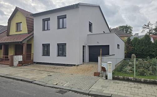 Prodej domu 197 m² s pozemkem 100 m², Svépomoc III, Přerov - Přerov I-Město
