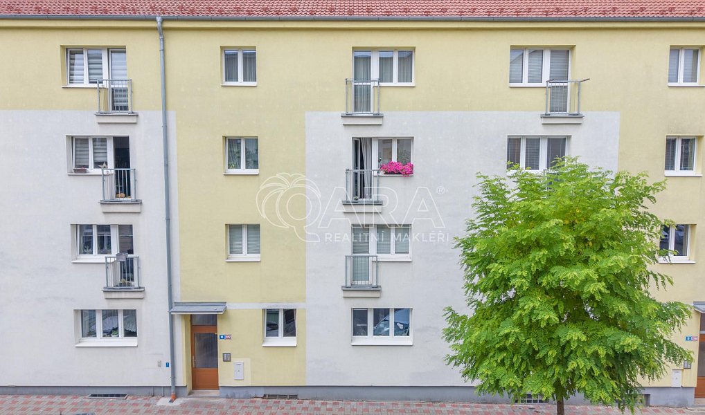 Prodej bytu 2+1 61 m², Teplice – náhled fotky 22