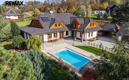 Prodej domu 230 m² s pozemkem 1 882 m², Malenovice, okres Frýdek-Místek