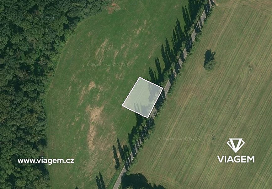 Prodej pole 895 m²