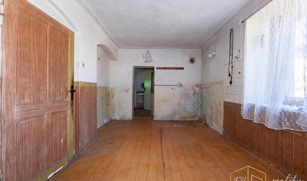 Prodej domu 250 m² s pozemkem 1 848 m², Modlany – náhled fotky 23