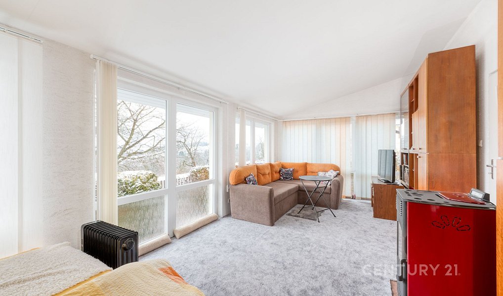 Prodej domu 139 m² s pozemkem 822 m², Dobrovice – náhled fotky 22